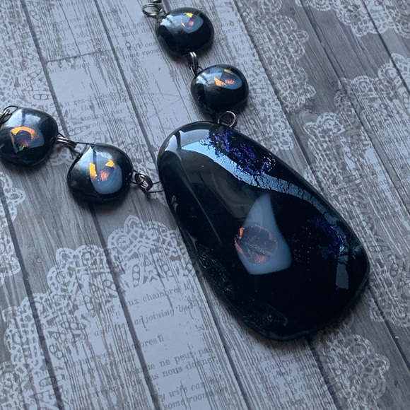 Artesian Dichroic Infused Glass Chunky Necklace Woman’s Jewelry Fiery Colors - Picture 6 of 11